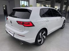 Volkswagen Golf GTI 380TSI DSG GTI - ფოტო 3