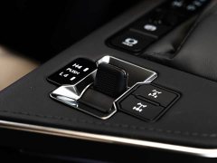 Lexus GX OVERTRAIL Peak Edition - ფოტო 18