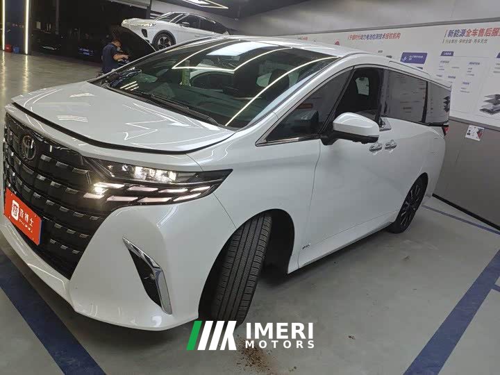 Toyota Alphard Base - ავტომობილი ჩინეთიდან