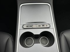 Tesla Model Y Rear-Wheel Drive - ფოტო 17