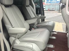 Buick GL8 Land Business Class 652T Luxury - ფოტო 8