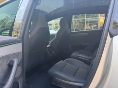 Tesla Model Y L Long Range All-Wheel Drive - ფოტო 3