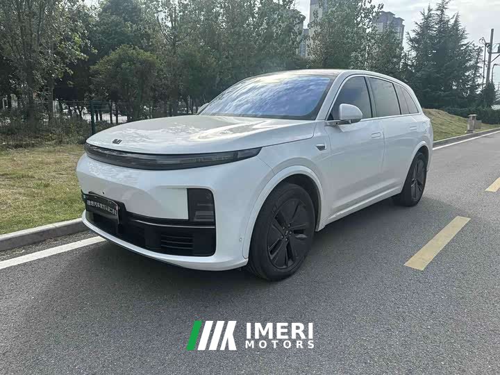 Li Auto L7 Pro - ავტომობილი ჩინეთიდან