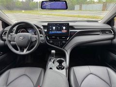 Toyota Camry 2.0G Luxury - ფოტო 11