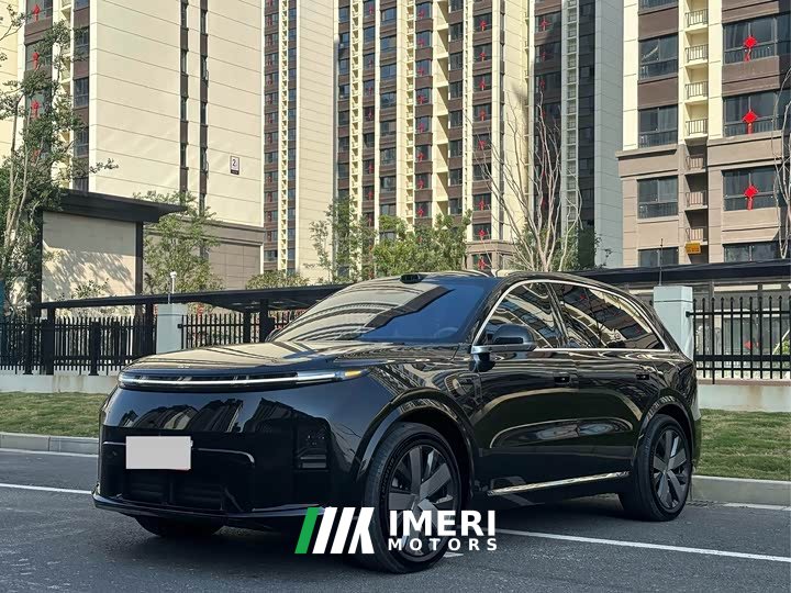 Li Auto Ideal L8 Ultra
