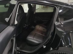 Tesla Model Y Rear-Wheel Drive - photo 15