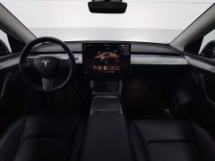 Tesla Model Y Rear-Wheel Drive - photo 5