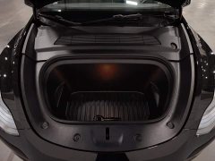 Tesla Model Y Rear-Wheel Drive - photo 6
