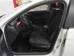 Volkswagen Jetta VA3 1.5L Manual Entry-Level - ფოტო 5
