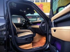 Land Rover Defender 110 3.0T P400 X-Dynamic HSE - ფოტო 10