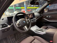 BMW 3 Series 325i M Sport Night Edition Package - ფოტო 5