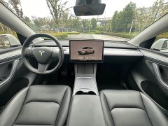 Tesla Model Y Rear-Wheel Drive - ფოტო 8