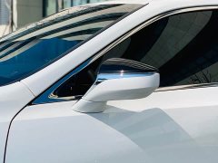 Lexus ES 200 Premium Edition - ფოტო 10