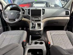 Dongfeng Lingzhi PLUS 2.0L Manual Comfort 7-seater - ფოტო 8