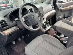 Dongfeng Lingzhi PLUS 2.0L Manual Comfort 7-seater - ფოტო 9