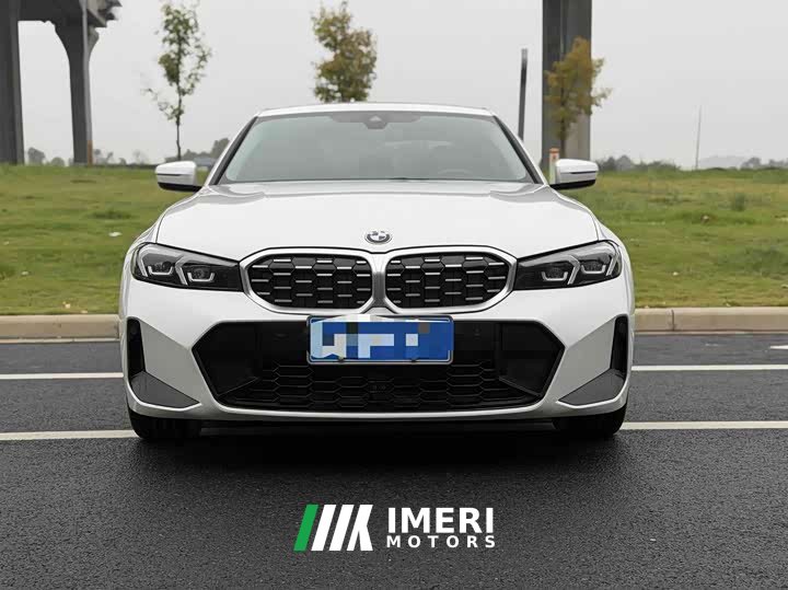 BMW 3 Series 325i M Sport Package - ავტომობილი ჩინეთიდან