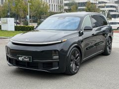 Li Auto L9 Pro - ფოტო 1