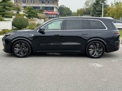 Li Auto L9 Pro - ფოტო 4
