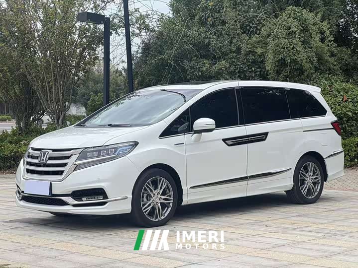 Honda Elysion 2.0L Hybrid Elite Edition