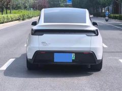 Tesla Model Y Long Range All-Wheel Drive - ფოტო 6