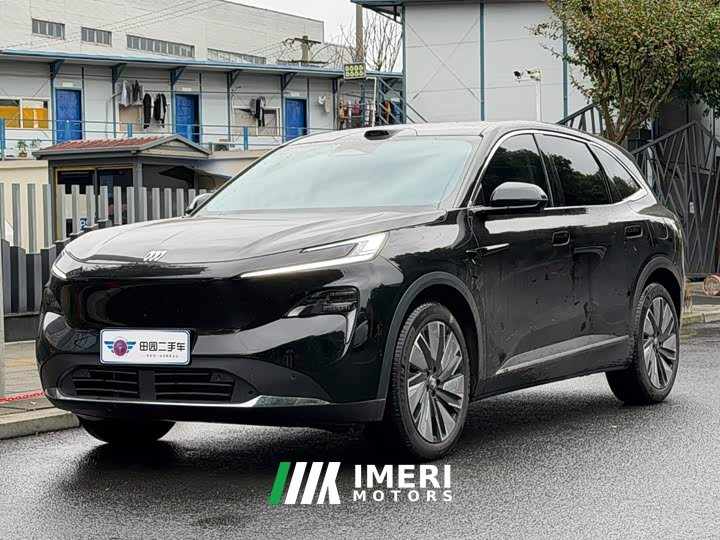 Buick Zhijing E7 1600 Ultra-Loaded Turbo Edition - ავტომობილი ჩინეთიდან