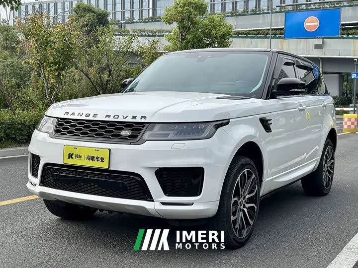 Land Rover Range Rover Sport 3.0 L6 Ebony Edition