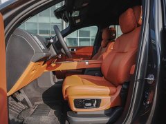 Li Auto L9 Max - ფოტო 13