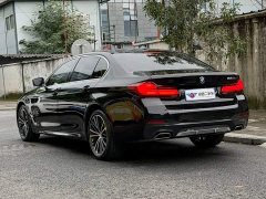 BMW 5 Series Facelift 530Li Premier M Sport Package - ფოტო 4