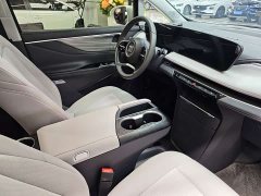 Buick GL8 Luxurious Edition Advance Enjoyment Version - ფოტო 10