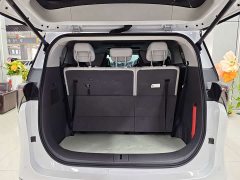Buick GL8 Luxurious Edition Advance Enjoyment Version - ფოტო 17