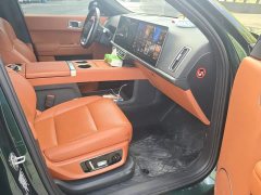 Li Auto L9 Max - ფოტო 8