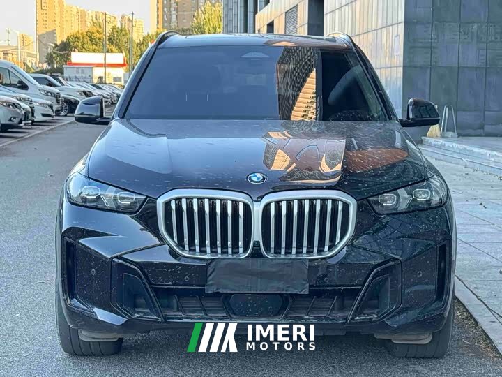 BMW X5 xDrive 30Li M Sport Exclusive Night Edition Package - ავტომობილი ჩინეთიდან