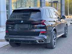 BMW X5 xDrive 30Li M Sport Exclusive Night Edition Package - ფოტო 4