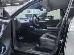 Tesla Model Y Long Range All-Wheel Drive - ფოტო 4