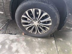 Buick GL8 Land Executive Cabin 652T Luxury - ფოტო 8