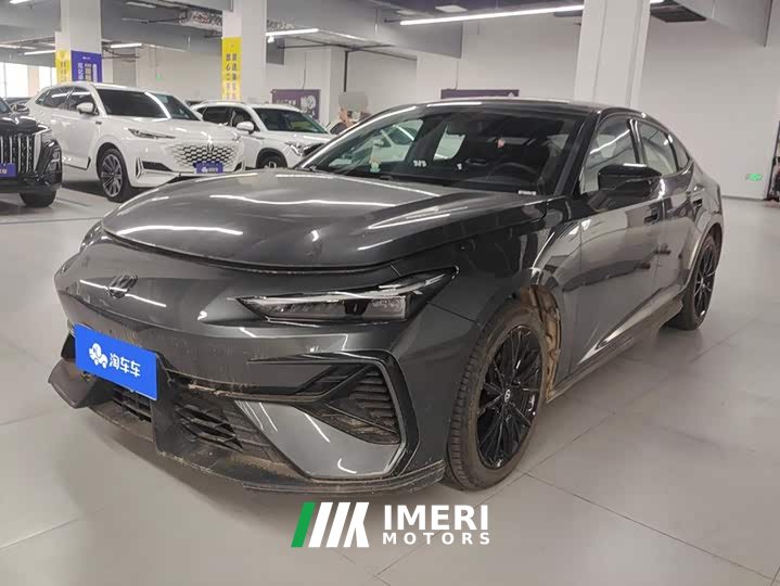 Changan UNI-V Third Generation 1.5T 500Bar Prestige - ავტომობილი ჩინეთიდან