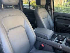 Land Rover Defender 110 3.0T P400 XS - ფოტო 11