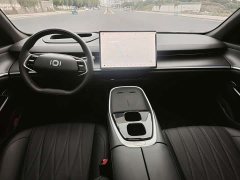 Changan Qiyuan A07 Pure Electric True Value Edition 710 Long-Range - ფოტო 6