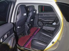 Changan UNI-K 2.0T Premium - ფოტო 11