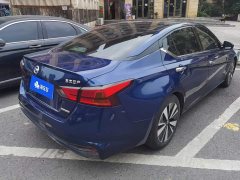 Nissan Teana 2.0L XL Comfort - ფოტო 3