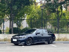 BMW 3 Series 325i M Sport Night Edition Package - ფოტო 1