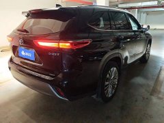 Toyota Highlander 380T AWD Premium 7-Seater - ფოტო 3