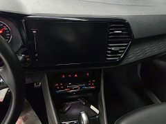 Volkswagen Jetta VS7 1.4T Automatic Glory Edition - ფოტო 13