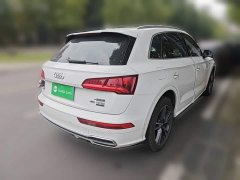 Audi Q5L 45 TFSI Prestige Fashion Edition - ფოტო 4