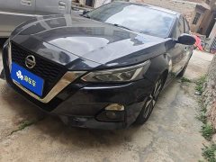 Nissan Teana 2.0L XL Comfort - ფოტო 1