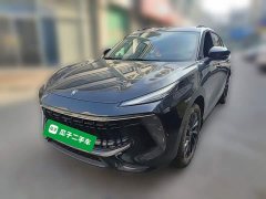 Dongfeng Fenghang T5 EVO 1.5TD DCT Star Shine Edition - ფოტო 1