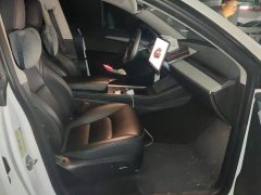 Tesla Model Y Rear-Wheel Drive - photo 8