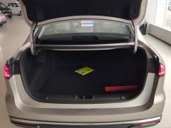 Geely Galaxy Xingyao 6 125km Explorer Edition - ფოტო 4