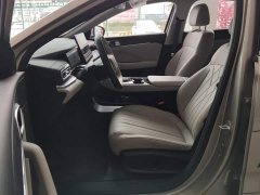 Geely Galaxy Xingyao 6 125km Explorer Edition - ფოტო 9