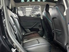 Tesla Model Y Long Range All-Wheel Drive - ფოტო 10